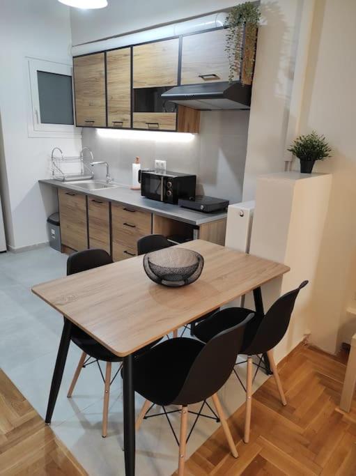 Alexandra 'S Home Афины Экстерьер фото