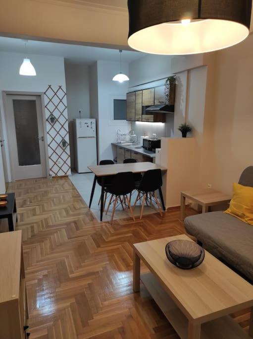 Alexandra 'S Home Афины Экстерьер фото